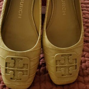 Tory Burch Georgia Ballet Size 7.5, Light Yellow